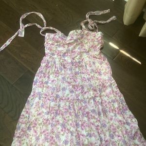 Perfect spring dress. New with tags!!